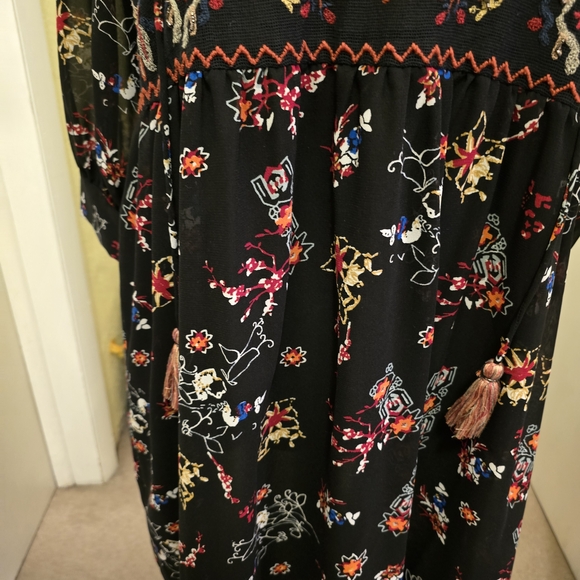 Philosophy Black Dress with Multicolor Embroidery - Picture 3 of 11